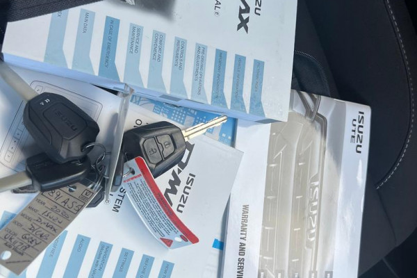 2020 MY21 Isuzu D-MAX RG SX High Ride Ute Image 23