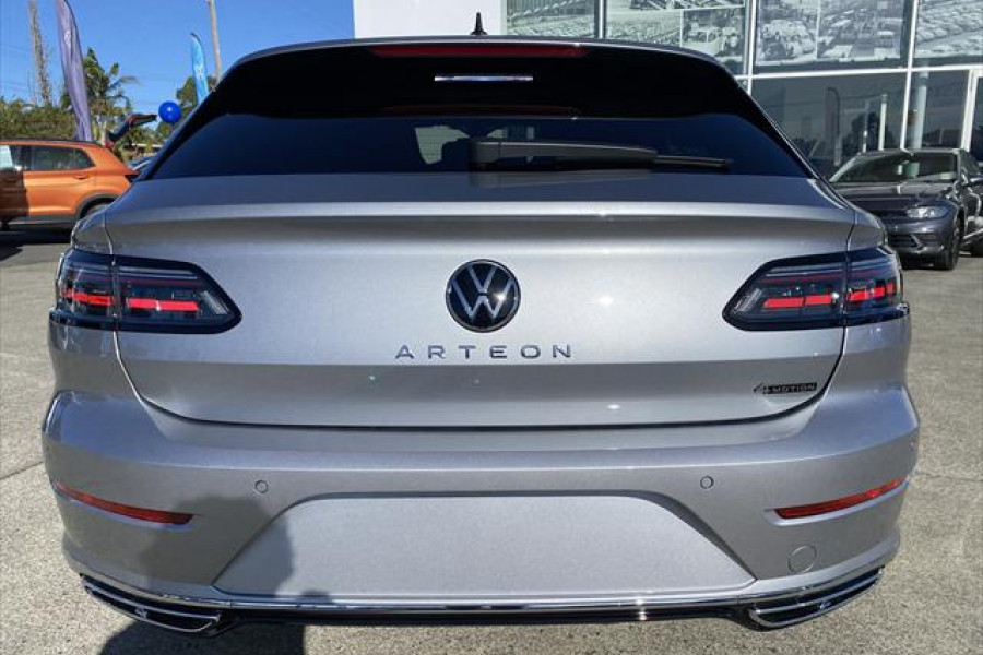 2022 Volkswagen Arteon Shooting Brk R-LINE Hatch Image 4