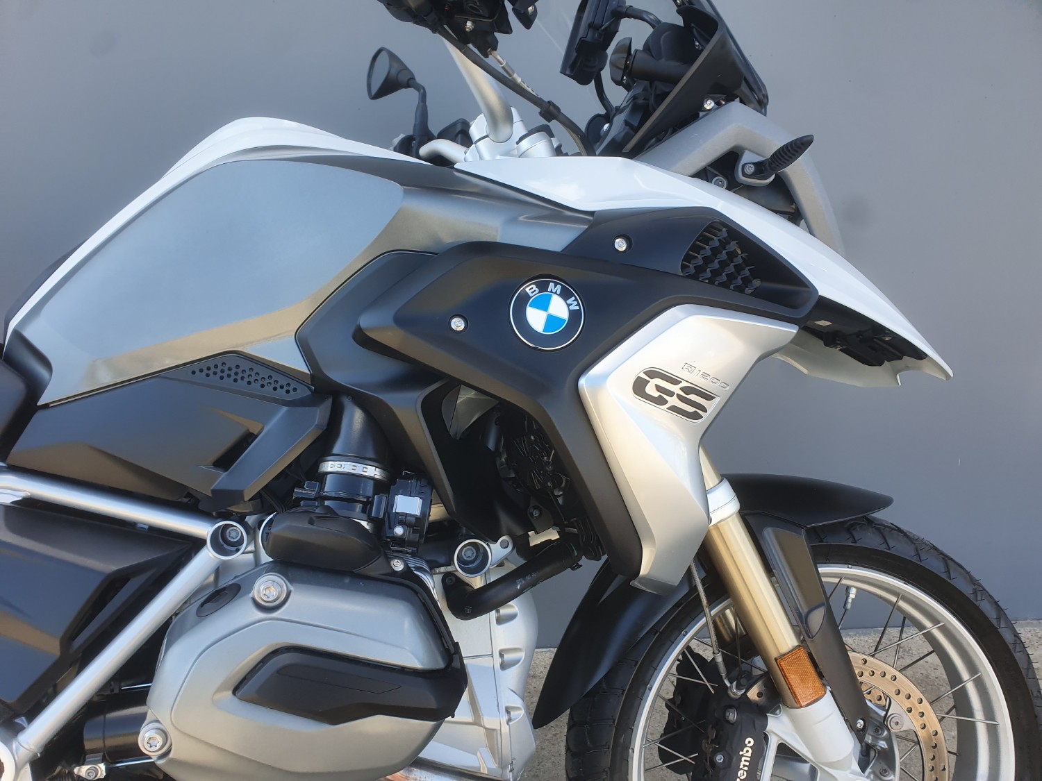 2017 BMW R 1200 GS Motorcycle Image 7