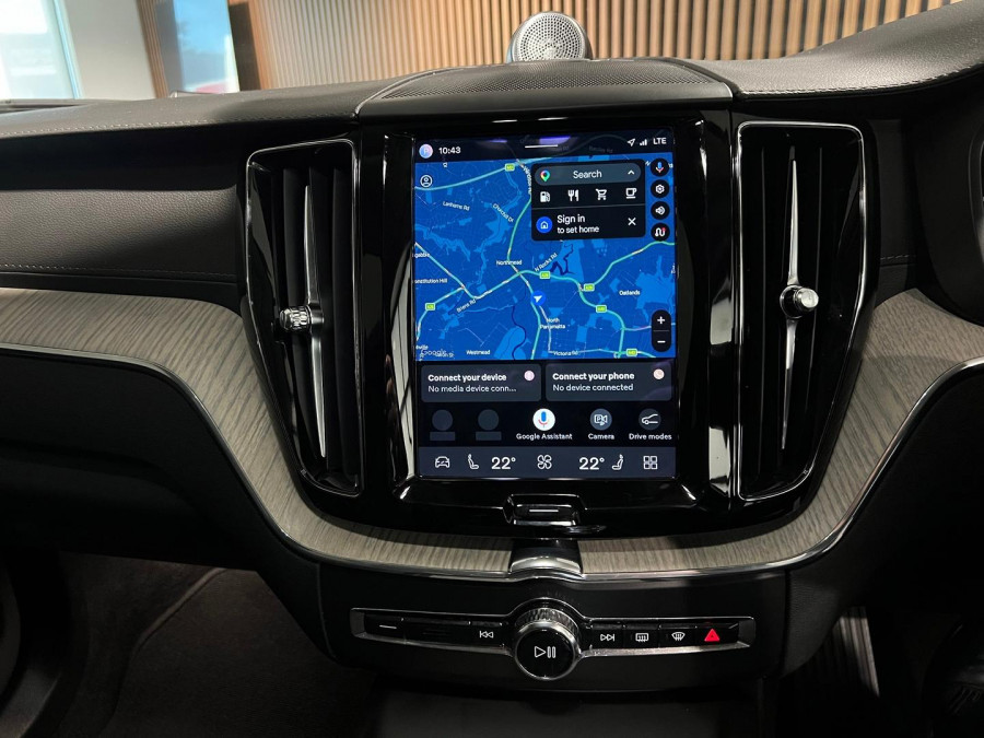 2022 Volvo XC60 UZ B5 Inscription SUV Image 17