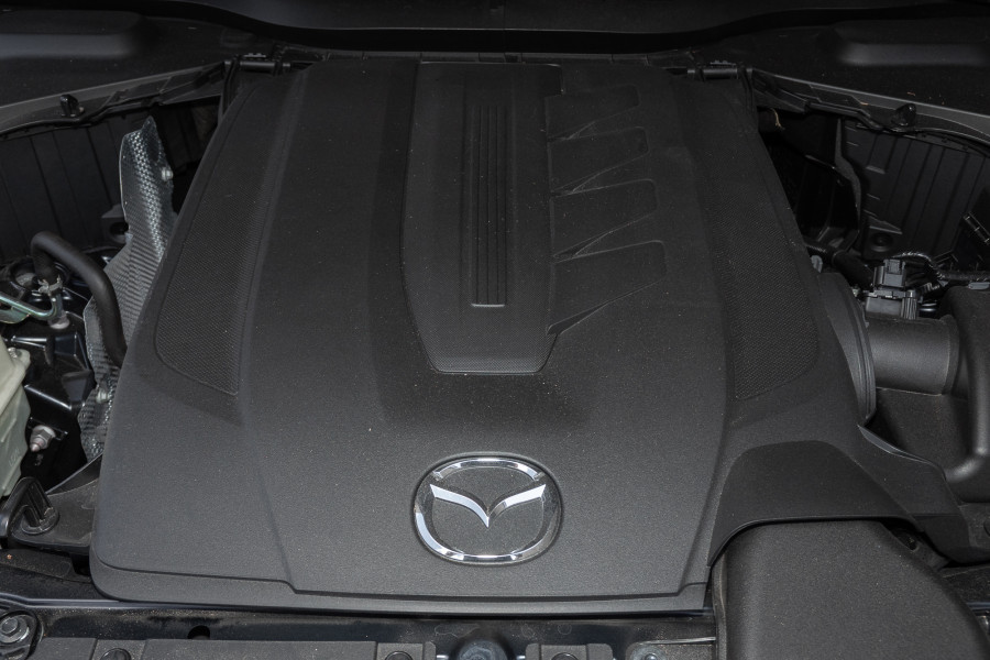 2025 Mazda CX-60 KH Series G25 Evolve SUV Image 17