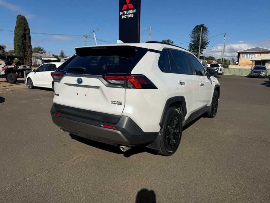 2024 Toyota RAV4 AXAH52R Cruiser SUV Image 13