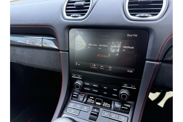 2023 MY24 Porsche 718 982 Cayman GTS 4.0 Coupe Image 18