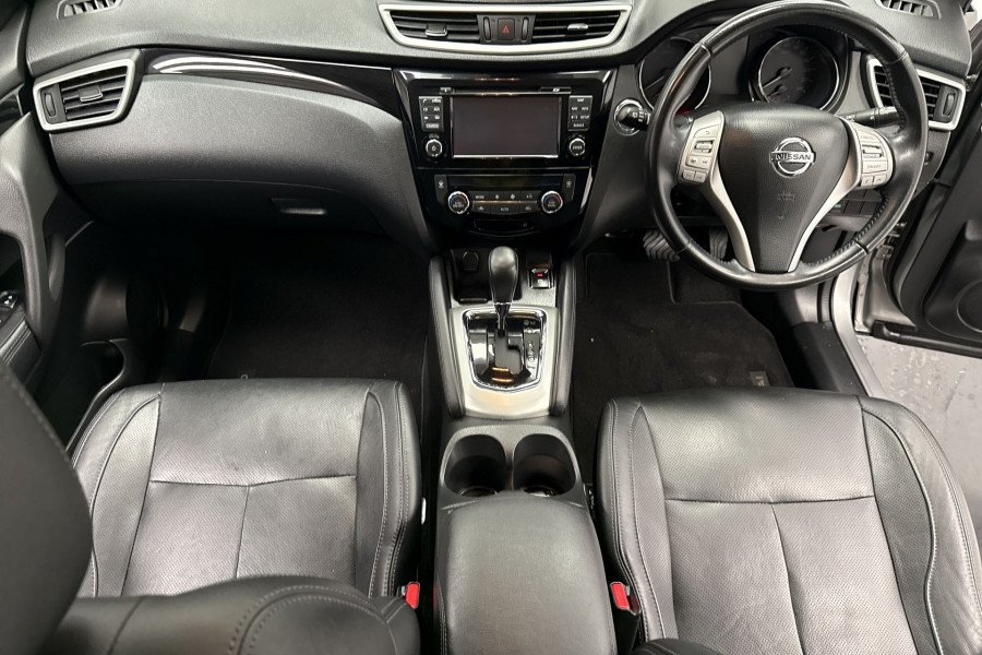2017 Nissan QASHQAI J11 Ti SUV Image 17