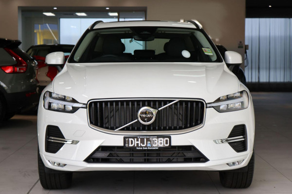 2024 MY25 Volvo XC60  Plus B5 SUV Image 2