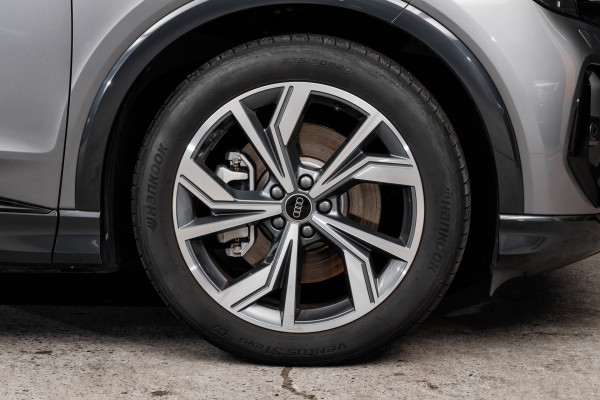 2024 Audi Q4 e-tron F4 45 SUV