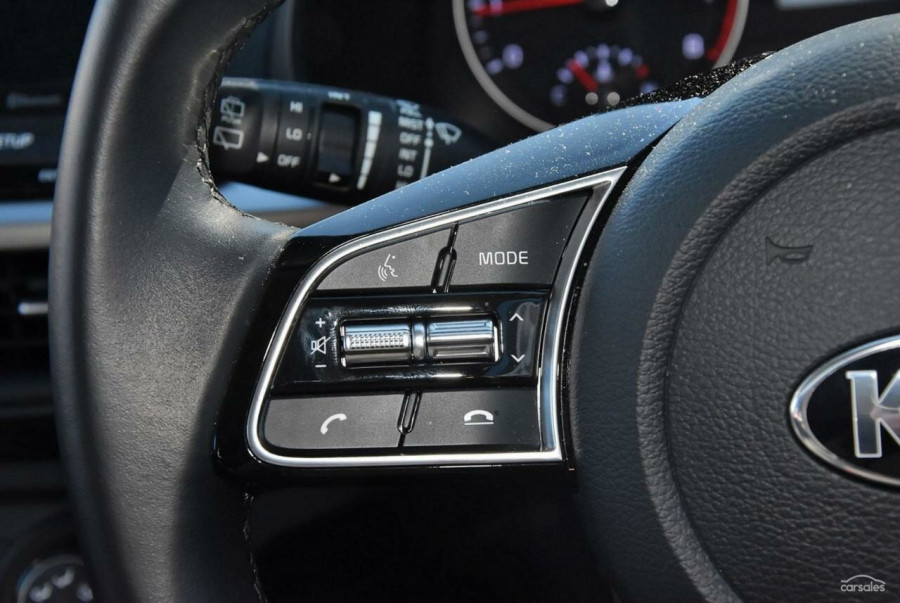 2020 Kia Cerato BD S Hatch Image 11