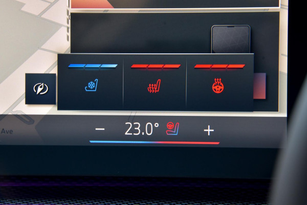 2025 BMW 7 Series G70 740i M Sport Sedan