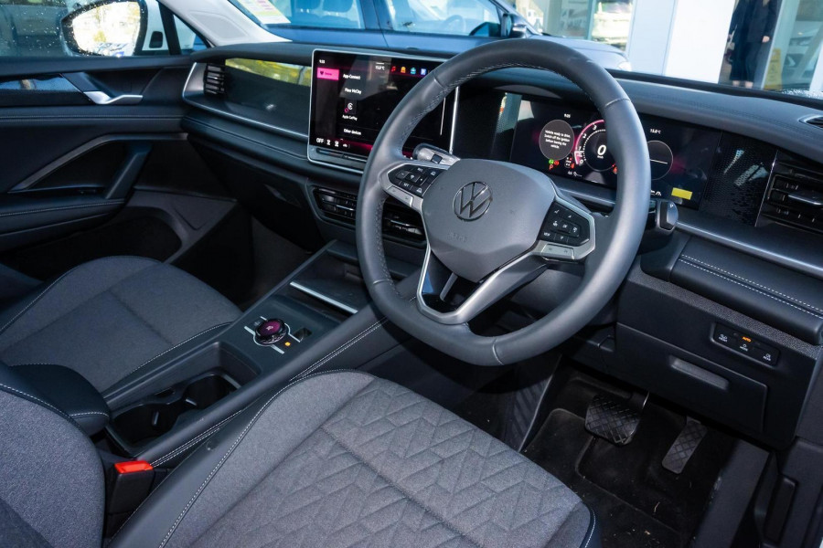 2025 MY26 Volkswagen Tayron R4 110TSI Life SUV Image 9