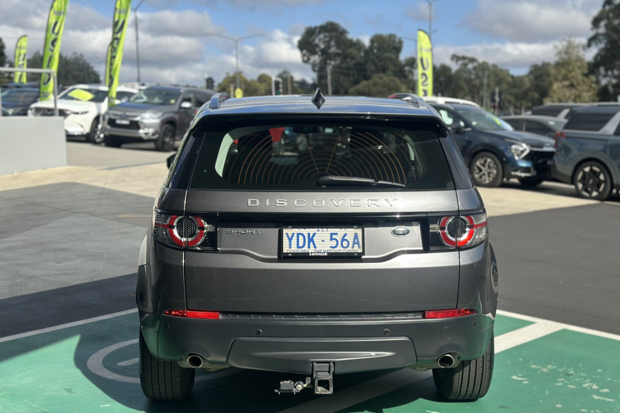 2017 Land Rover Discovery Sport L550 TD4 SE SUV Image 7