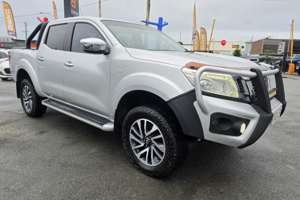 2015 Nissan Navara D23 ST Dual Cab Pickup Image 5