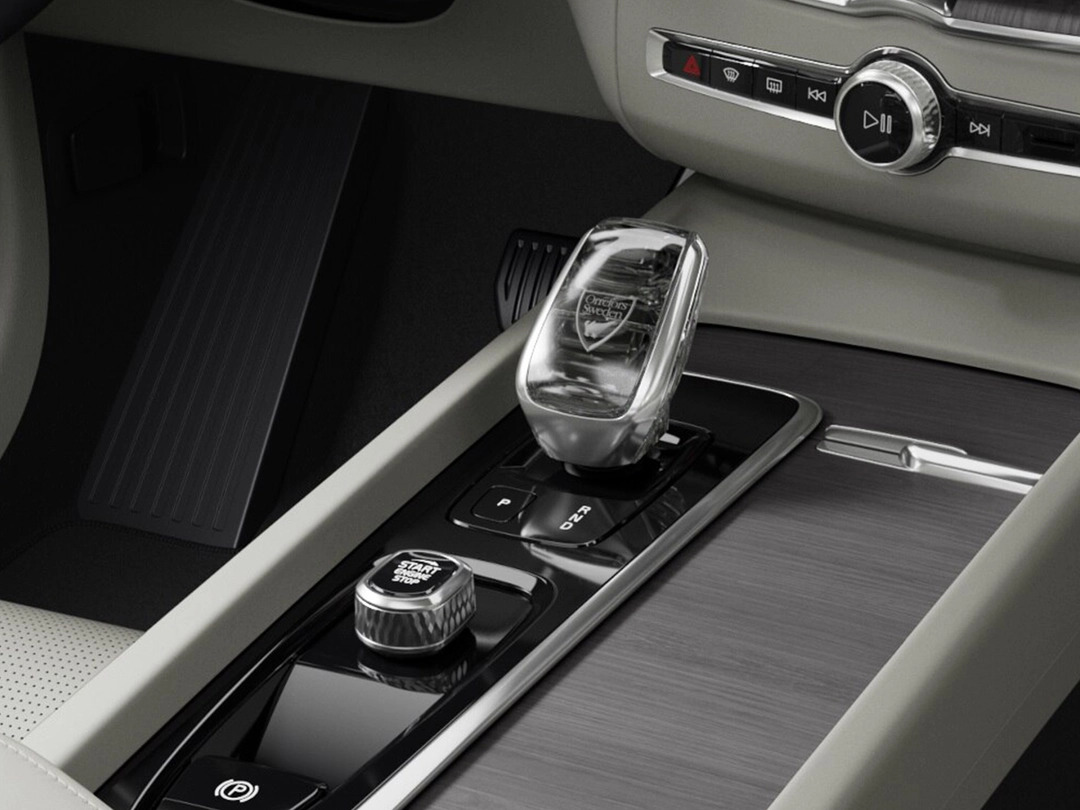 Crystal gear shifter Image