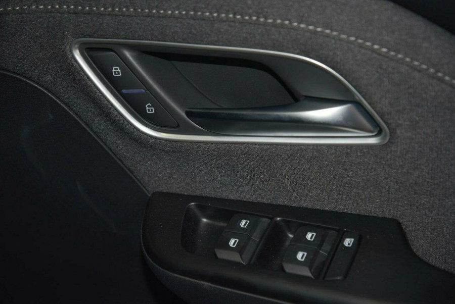 2024 MY25 MG ZS ZS32 Essence Hybrid+ SUV Image 19