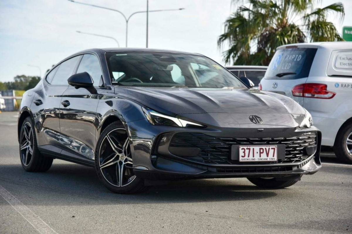 2025 MG MG7 IP42 Essence Sedan