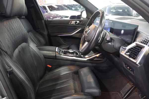 2023 BMW X7 G07 LCI xDrive40d M Sport SUV image 12