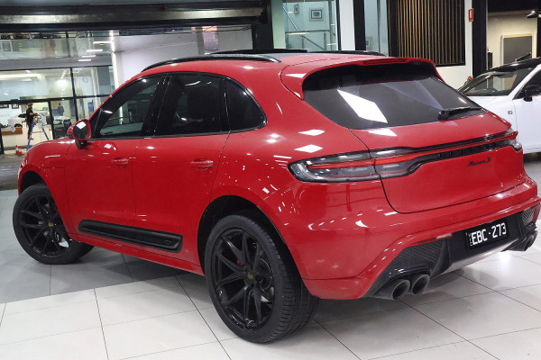 2022 Porsche Macan 95B S SUV image 2