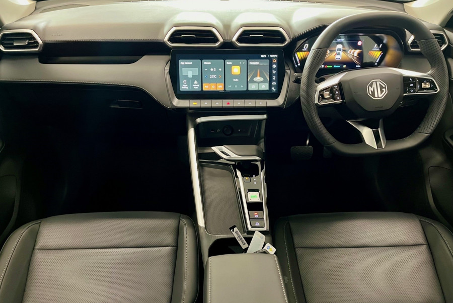 2025 MG ZS Hybrid+ Essence SUV Image 13