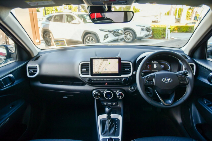 2025 Hyundai Venue QX.V5 Elite SUV Image 17