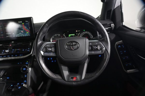 2023 Toyota LandCruiser Lc300 Gr-S (4x4) SUV Image 15