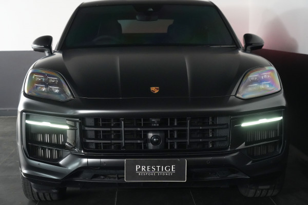 2024 Porsche Cayenne GTS Coupe Image 17
