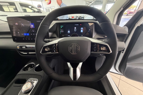 2026 MG MG4 AH4E Essence 64 Hatch Image 19