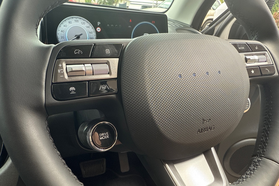 2025 Hyundai Inster  Cross SUV Image 13