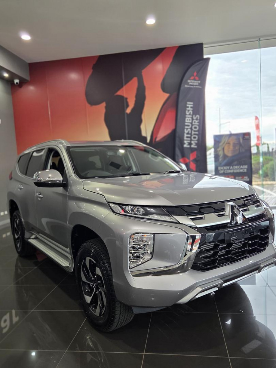 2025 Mitsubishi Pajero Sport QG GLS SUV Image 1