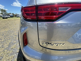2024 GWM Haval Jolion A01 Lux Hybrid SUV image 12