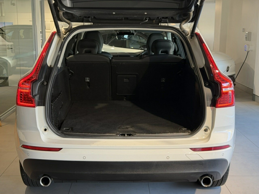 2021 Volvo XC60 UZ T5 Momentum SUV Image 9
