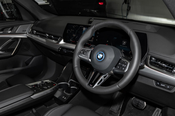 2026 BMW X1 U11 xDrive25e M Sport SUV image 6