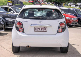 2015 MY16 Holden Barina TM MY16 CD Hatchback