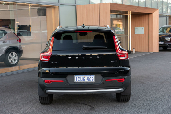 2025 MY26 Volvo XC40 XZ Ultra B4 Bright SUV Image 7