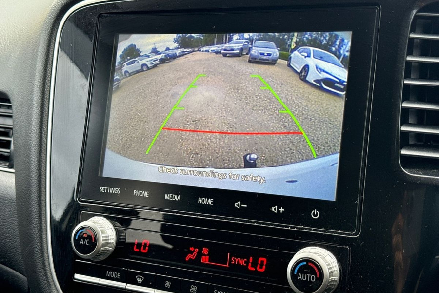 2021 Mitsubishi Outlander ZL LS Wagon Image 12