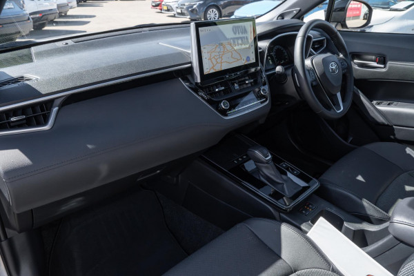 2025 Toyota Corolla Cross MXGH10R Atmos SUV Image 8