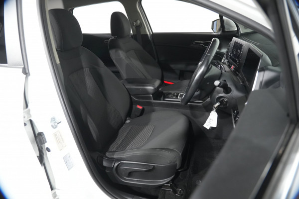 2022 Kia Sportage S SUV Image 22