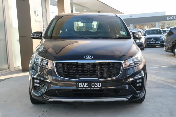 2019 Kia Carnival YP Platinum Van Image 3