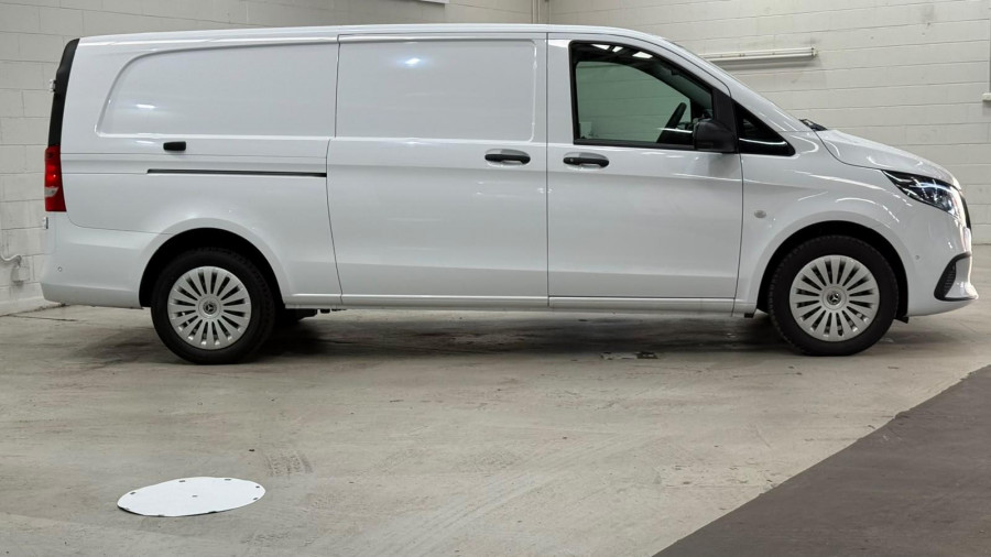2026 Mercedes-Benz Vito 447 116CDI LWB Van Image 7