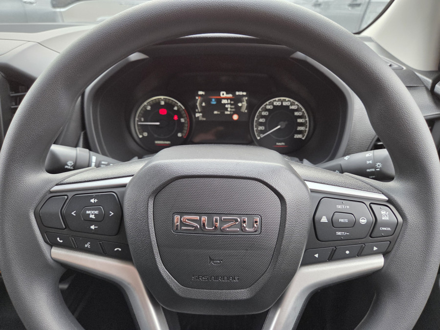 2025 MY25.5 Isuzu D-MAX RG SX Cab Chassis Image 11
