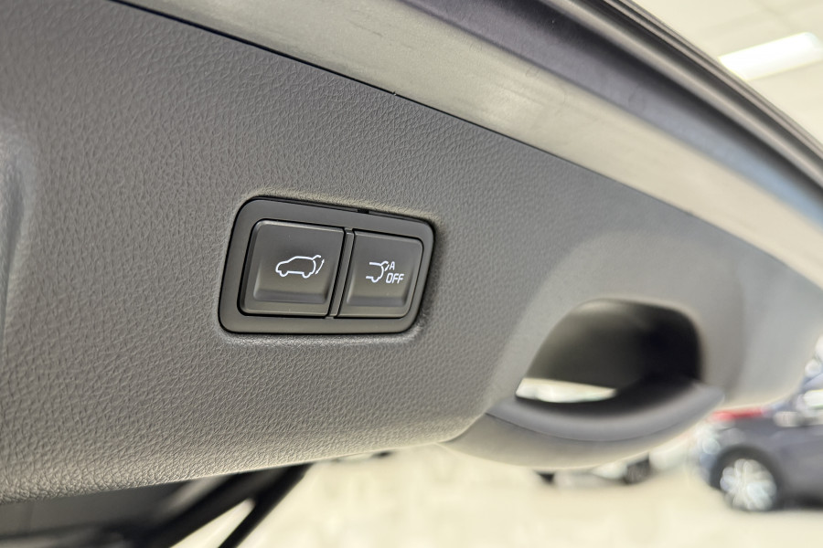 2023 Kia Carnival KA4 Special Edition People Mover Image 10
