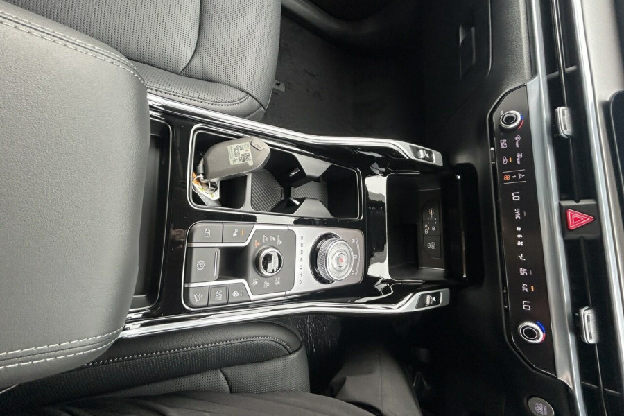 2024 MY25 Kia Sorento MQ4 PE Sport+ SUV Image 22