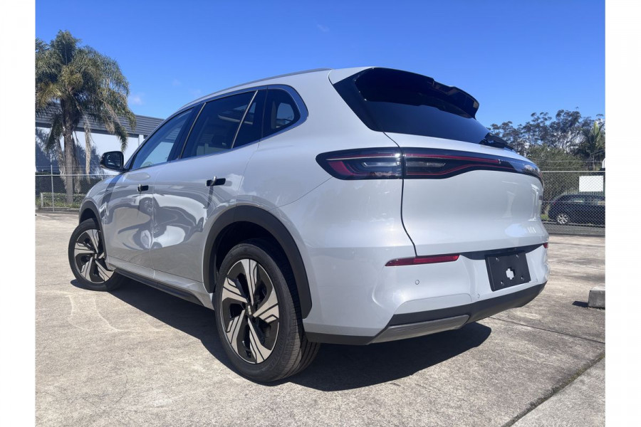 2026 Geely EX5 E245 Inspire Extended Range SUV Image 5