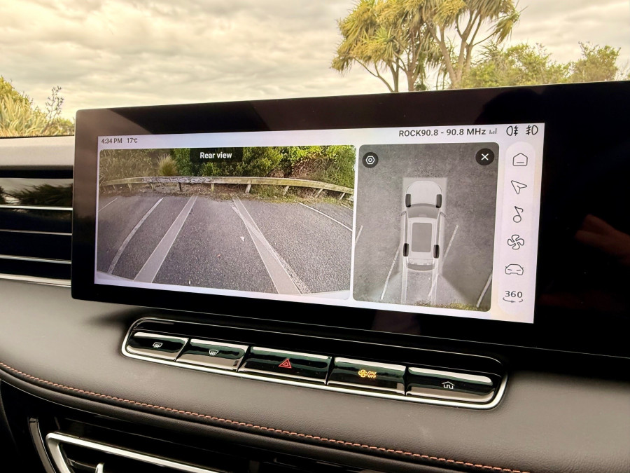 2025 MG HS AS33H Essence Hybrid+ SUV Image 19