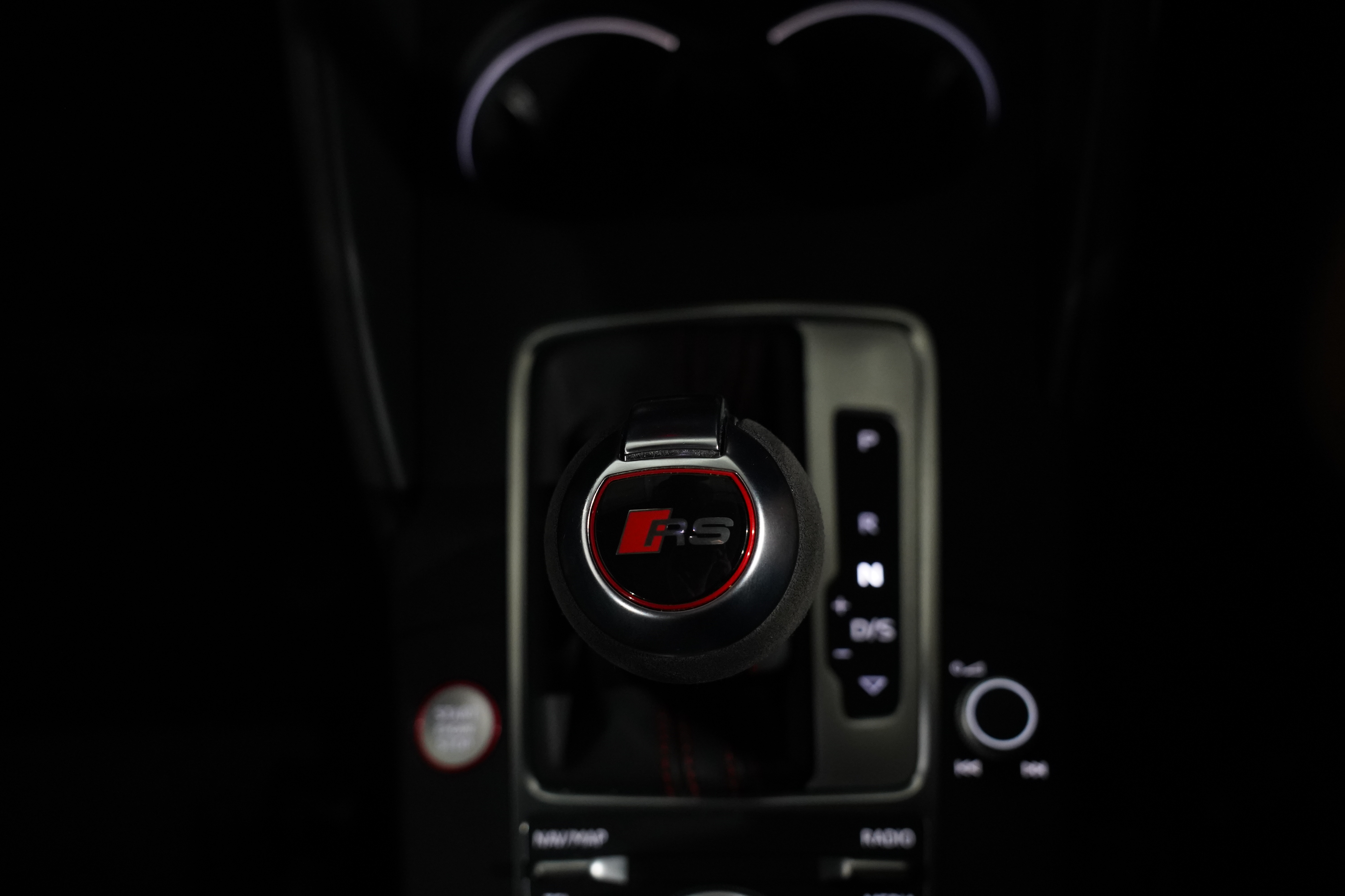 2020 Audi Rs 3 Audi Rs 3 2.5 Tfsi Quattro Carbon Editn 7 Sp Auto S-Tronic 3 2.5 Tfsi Quattro Carbon Editn Sedan Image 16
