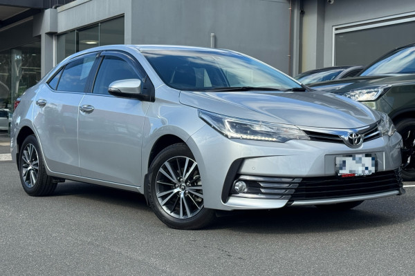 2018 Toyota Corolla ZRE172R ZR Sedan Image 1