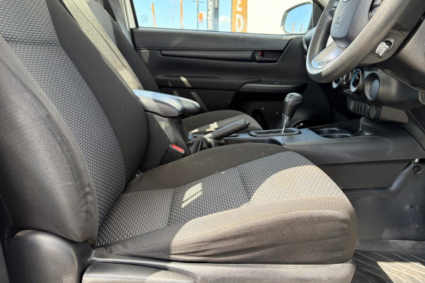 2022 Toyota HiLux TGN121R WorkMate Cab Chassis Image 11