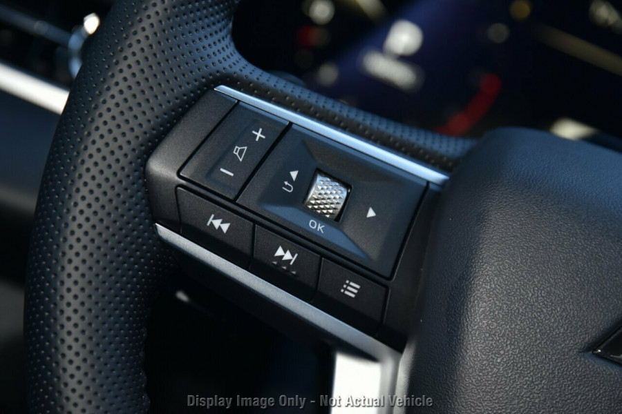 2026 Mitsubishi Outlander ZM Black Edition SUV Image 16