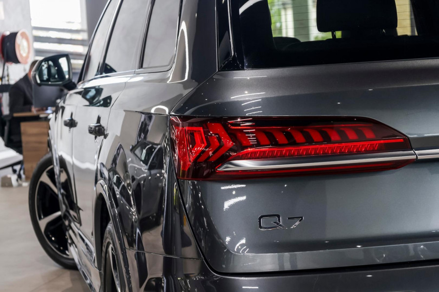 2020 Audi Q7 4M 50 TDI S Line SUV