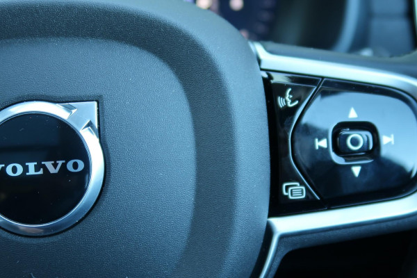 2025 MY26 Volvo XC90 L Series Plus B5 Bright SUV Image 26