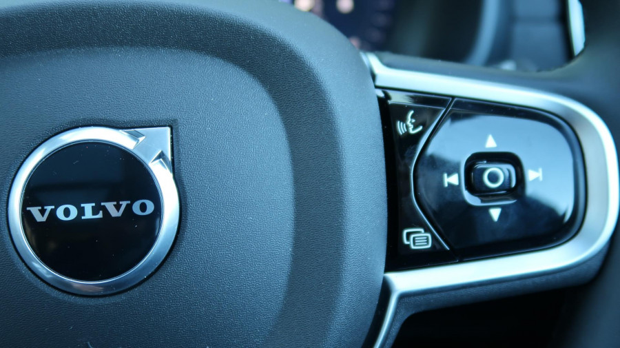 2025 MY26 Volvo XC90 L Series Plus B5 Bright SUV Image 26