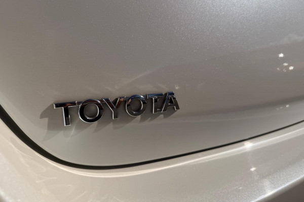 2014 Toyota Corolla ZRE182R Levin ZR Hatch Image 11